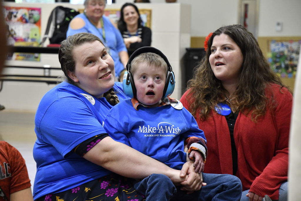 Tim Noah Make-A-Wish for Lucas Hagan